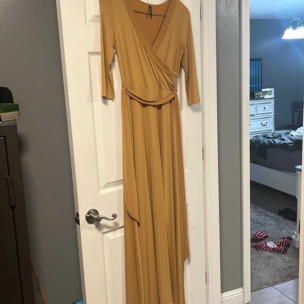 Womens Mustard Yellow dress!